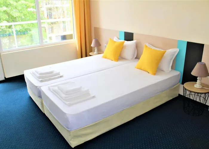 Pop Art מלון פרימורסקו